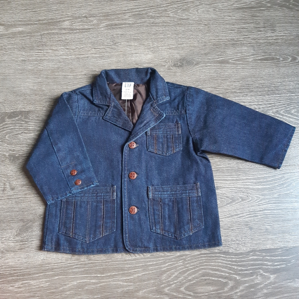 Baby Gap boys jean jacket. Sz M. So cute! NWT